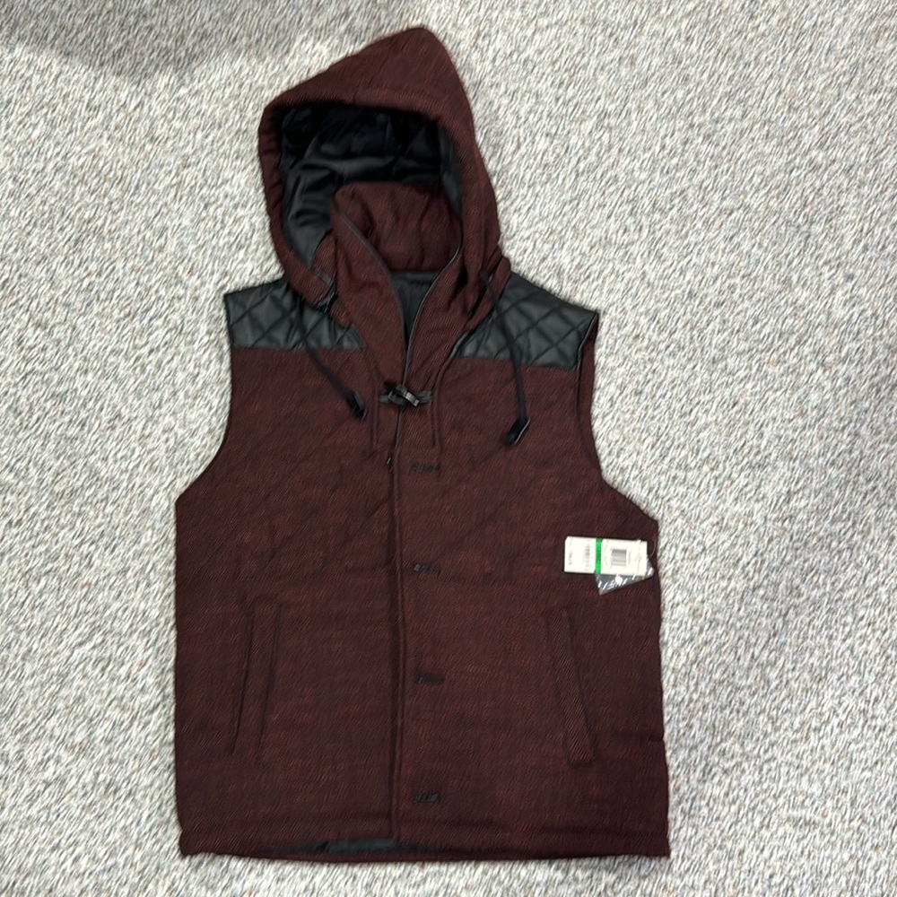 Bar lll Red Winter Vest L